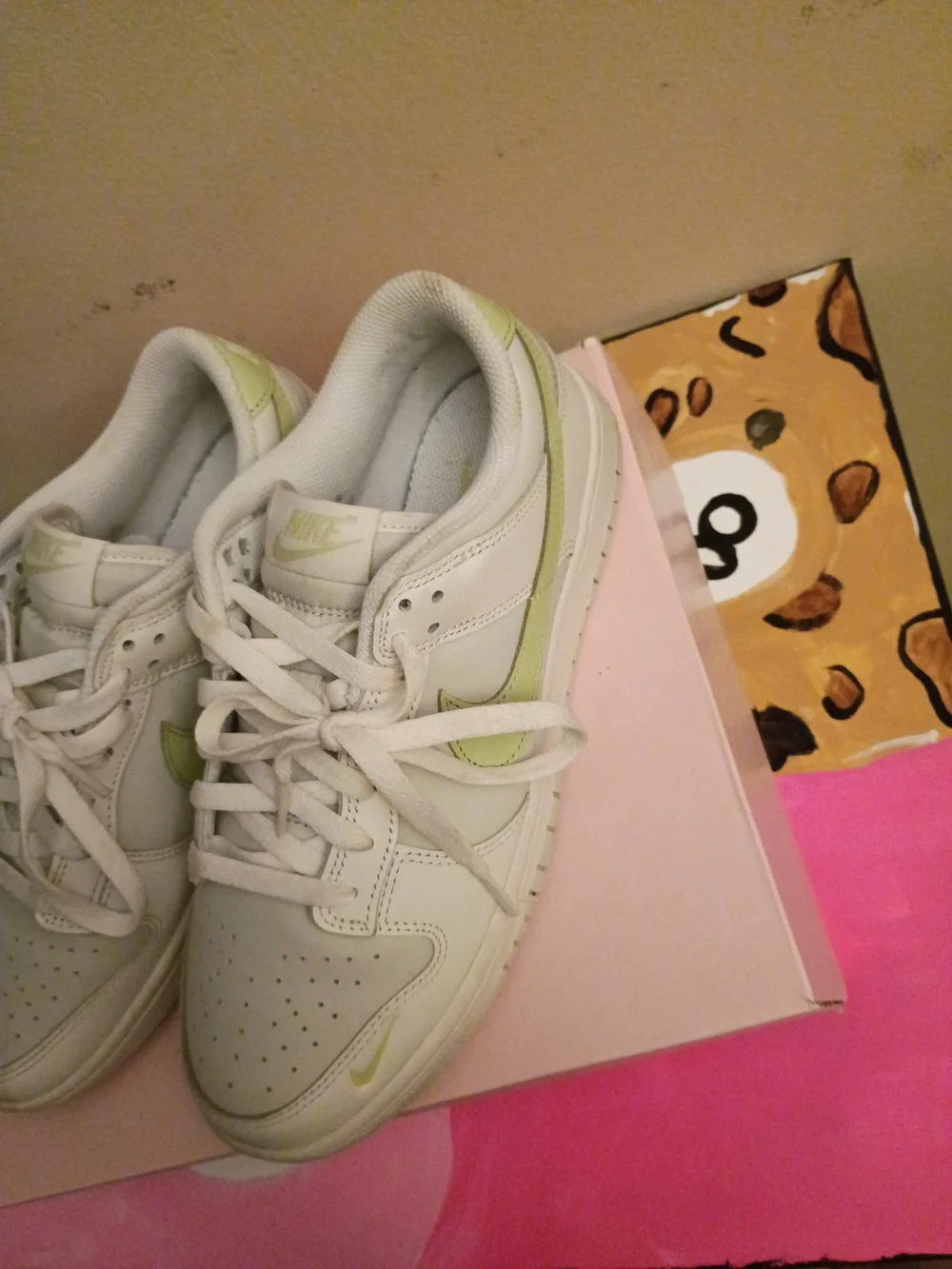 Nike Wmns Dunk Low 'Phantom Olive Aura'